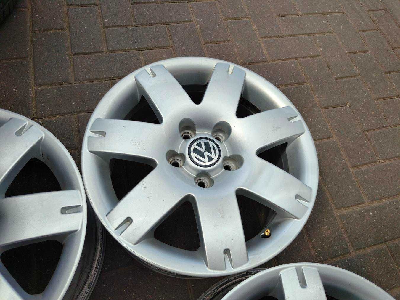 5x112 Alufelgi R16 VW PASSAT B5 FL B6 B7 B8 Touran Golf Caddy ET37 7j