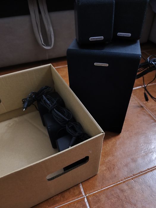 Sistema de som 5.1 Creative