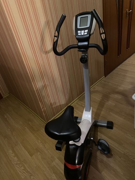 Велотренажер Prestige Fitness