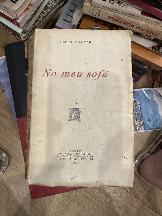 livro raro de Gaspar Baltar - No meu sofá.