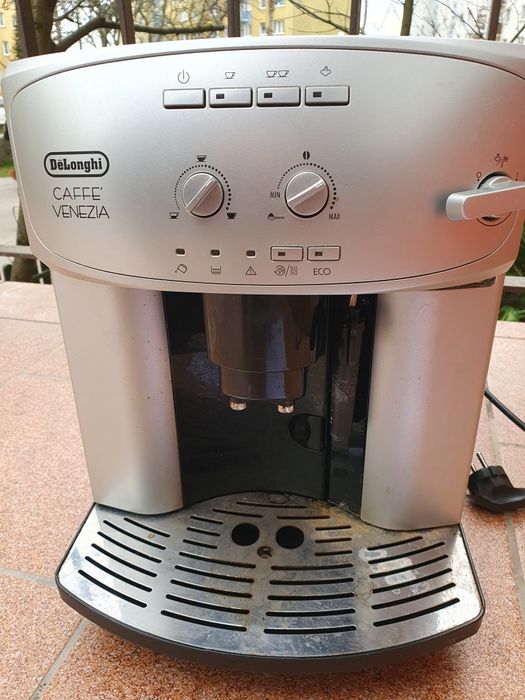 Ekspres ciśnieniowy DeLonghi Caffe Venezia