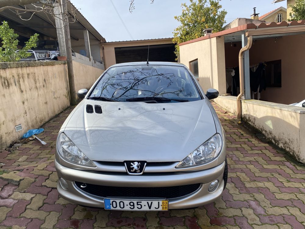 Peugeot 206 cc 1.6 roland garros