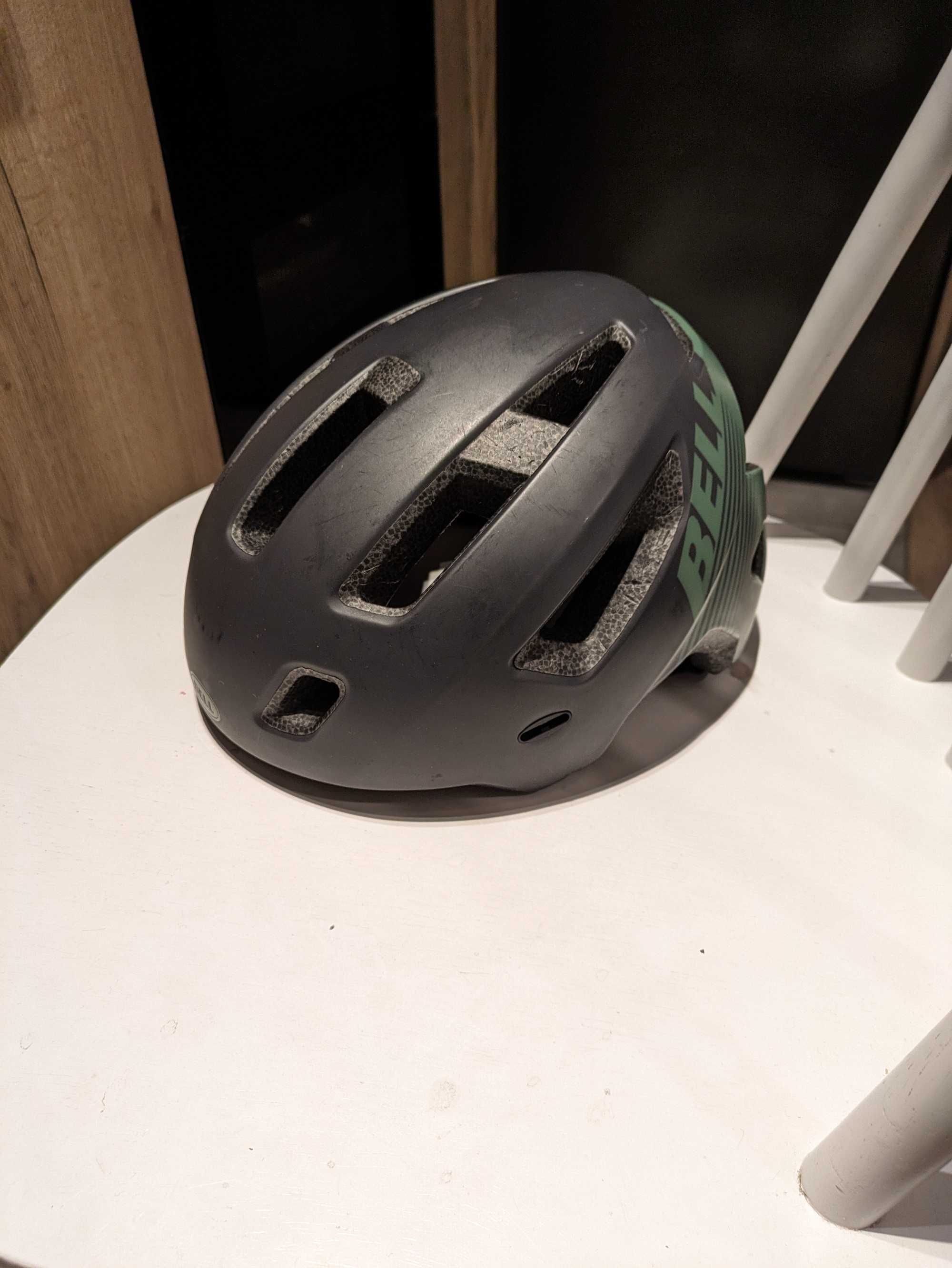 Kask Bell, rozm. L, Vert Matte Scarab Dark Green