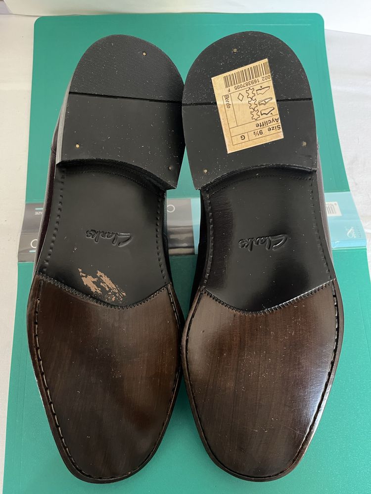 Clarks нові повністю шкіряні 45 р.