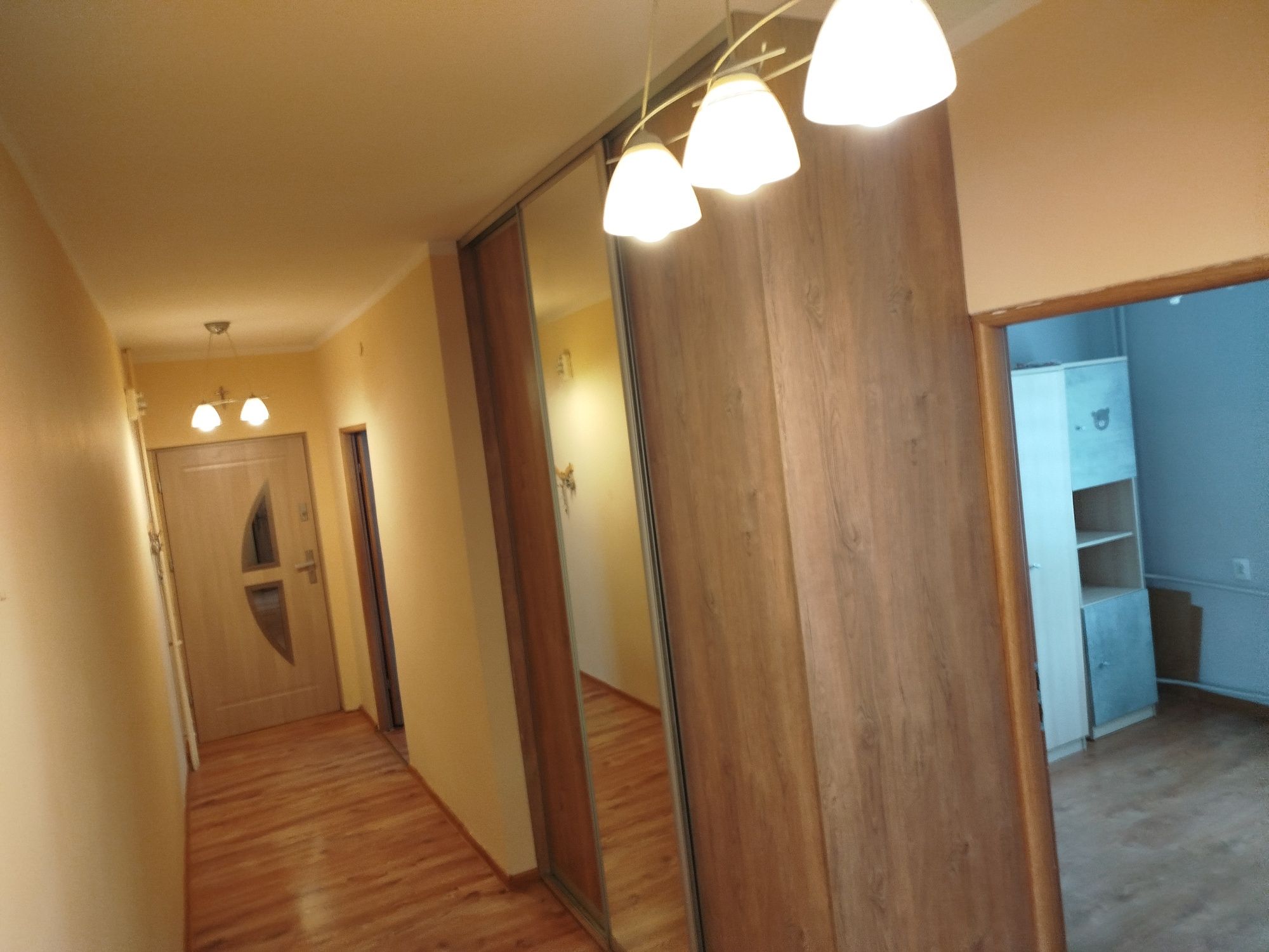 Wynajmę Mieszkanie 3 pokojowe 64m2