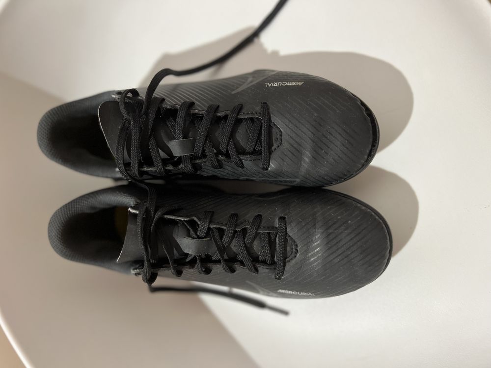 Chuteira Nike mercurial preto T36/5