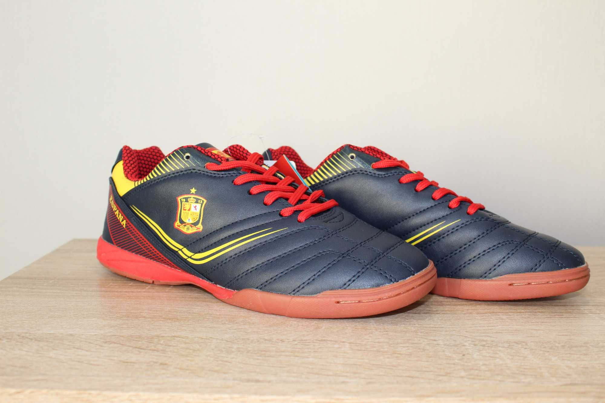 Кроссовки для футбола Demax (синие, размер 39 - стелька 25 см)