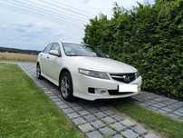 Honda Accord Honda Accord VII Sedan – Biała Perła – Świetny Stan!