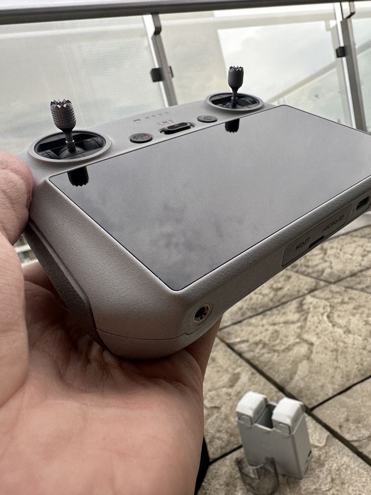 Dron DJI Mini 3 Pro RC  Fly more Combo