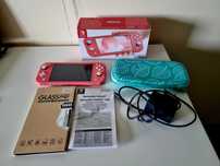 Konsola Nintendo Switch Lite komplet różowa