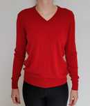 Sweter, pulower w serek, czerwony wełna L