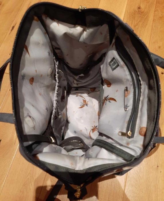 Sprzedam elegancki i pojemny plecak dla mam marki La Millou