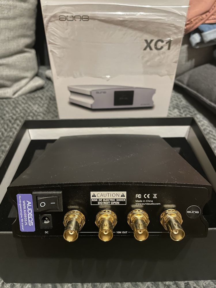 Zegar Aune XC1 plus zasilacz Aune XP2