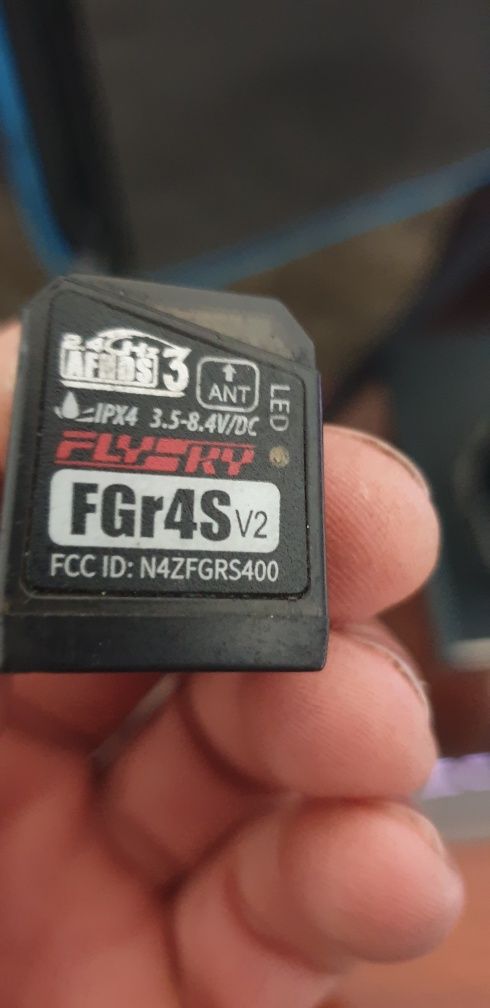 Radio FLYSKY NOBLE NB4  com 4 receptores