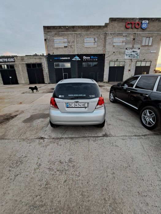 Продам машину Шевроле Авео 2005