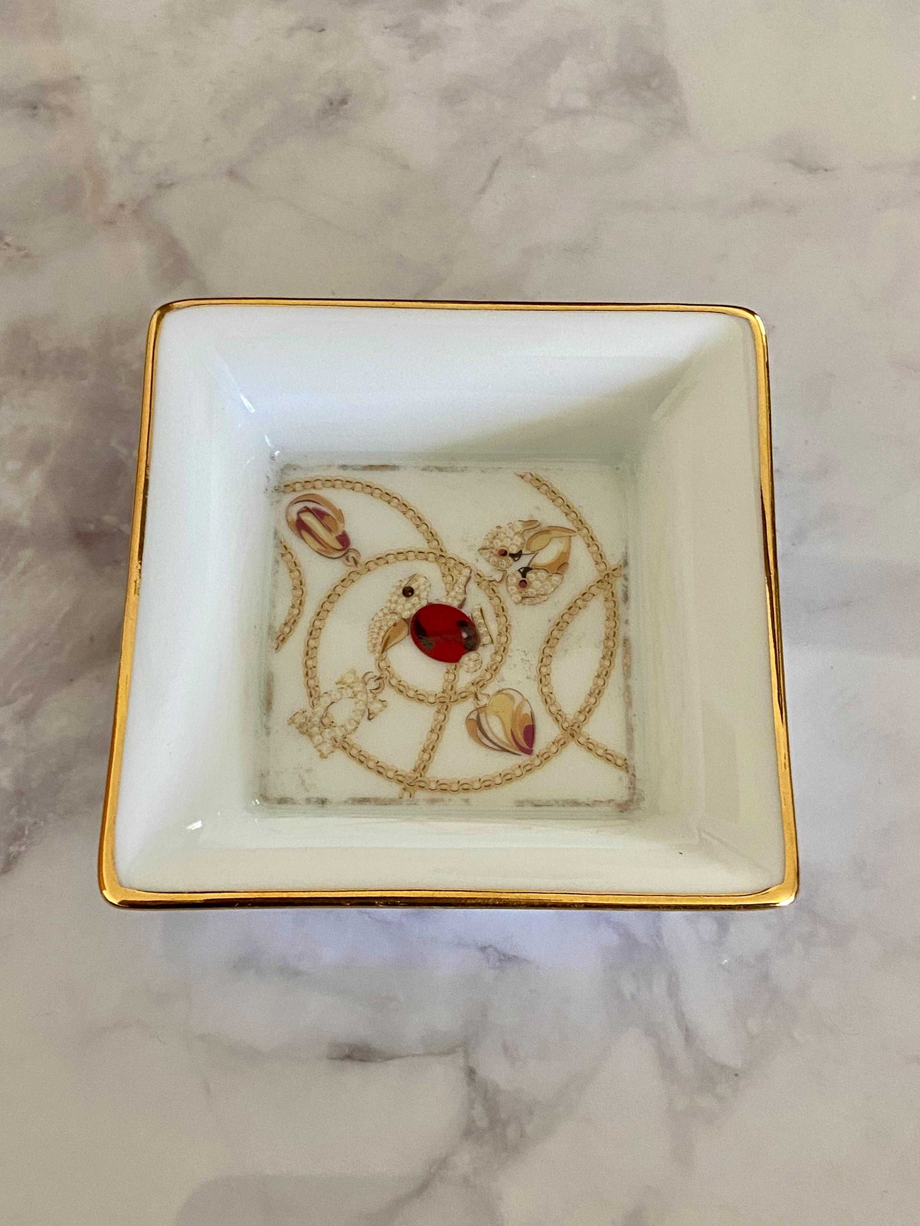 Cinzeiro Cartier x Limoges França em Porcelana Branca