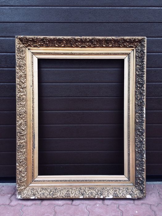 Stara rzezbiona rama do obrazu, złocona rama