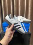 Nowe\Powietrze*airDamskieAdidasSambaSupremeWhite UnisexTrampki 41