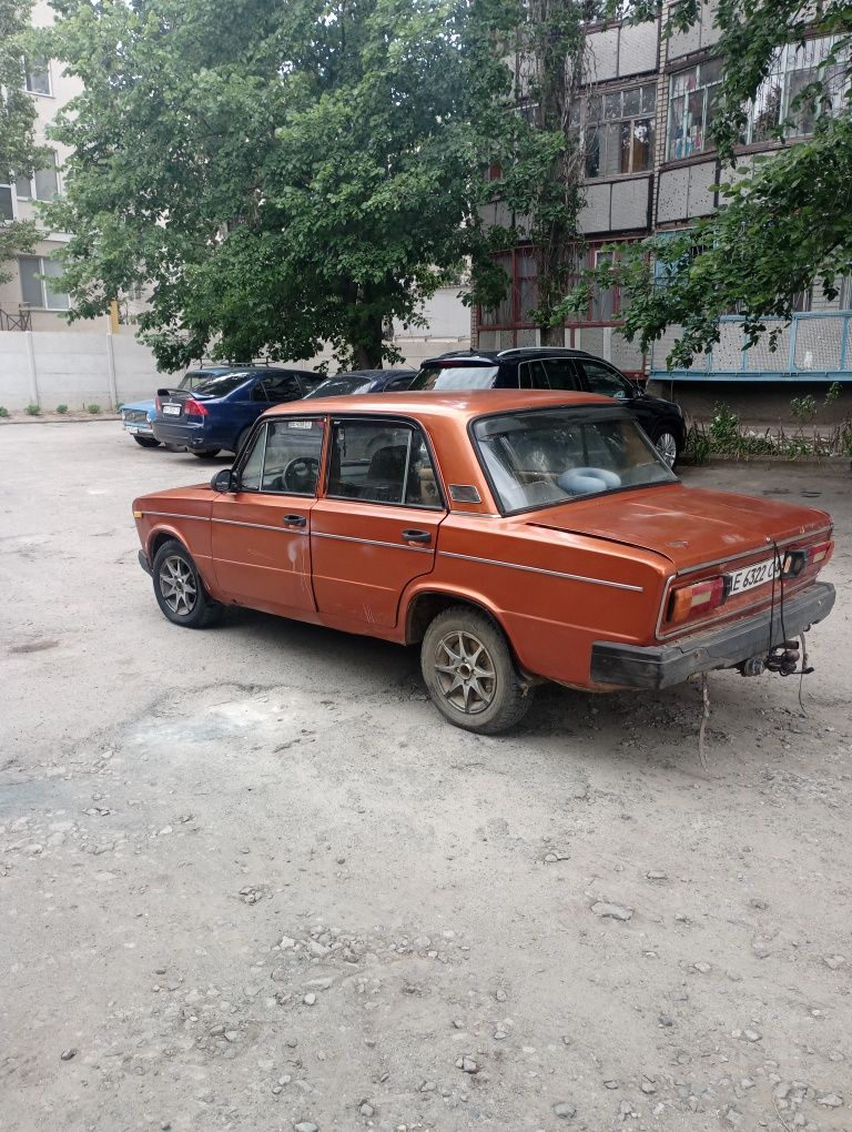 Ваз 2106 на боевом ходу