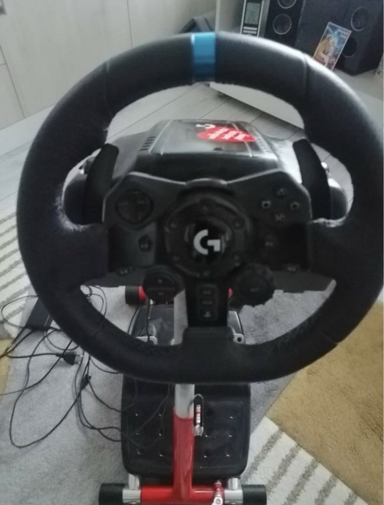 Kierownica logitech g923 + elegancki stojak