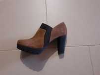 Sapatos elegantes