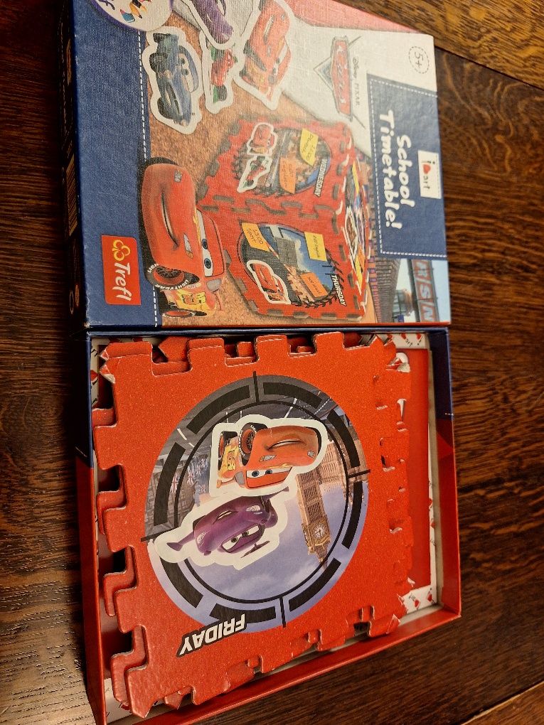 Plan lekcji angielski dla fanów Cars Disney School Timetable Trefl 3D