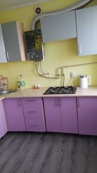 Продається 2-кімнатна квартира за адресою вул. Трускавецька, 69