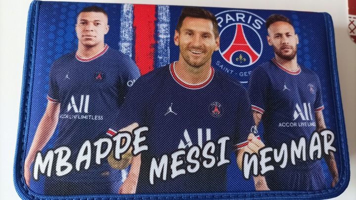 Piórnik Rozkładany Leo Messi Mbappe Neymar Psg