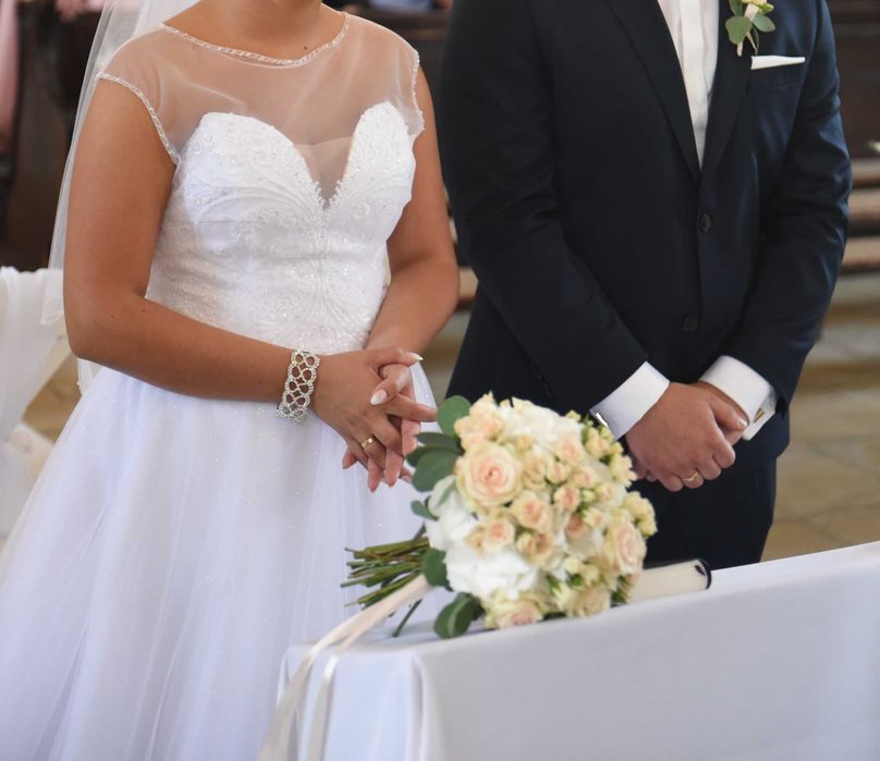 Suknia Ślubna Balowa oryginalne zdobienia Swarovski