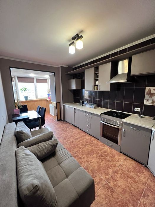 1 кімнатна з неймовірним видом на озеро