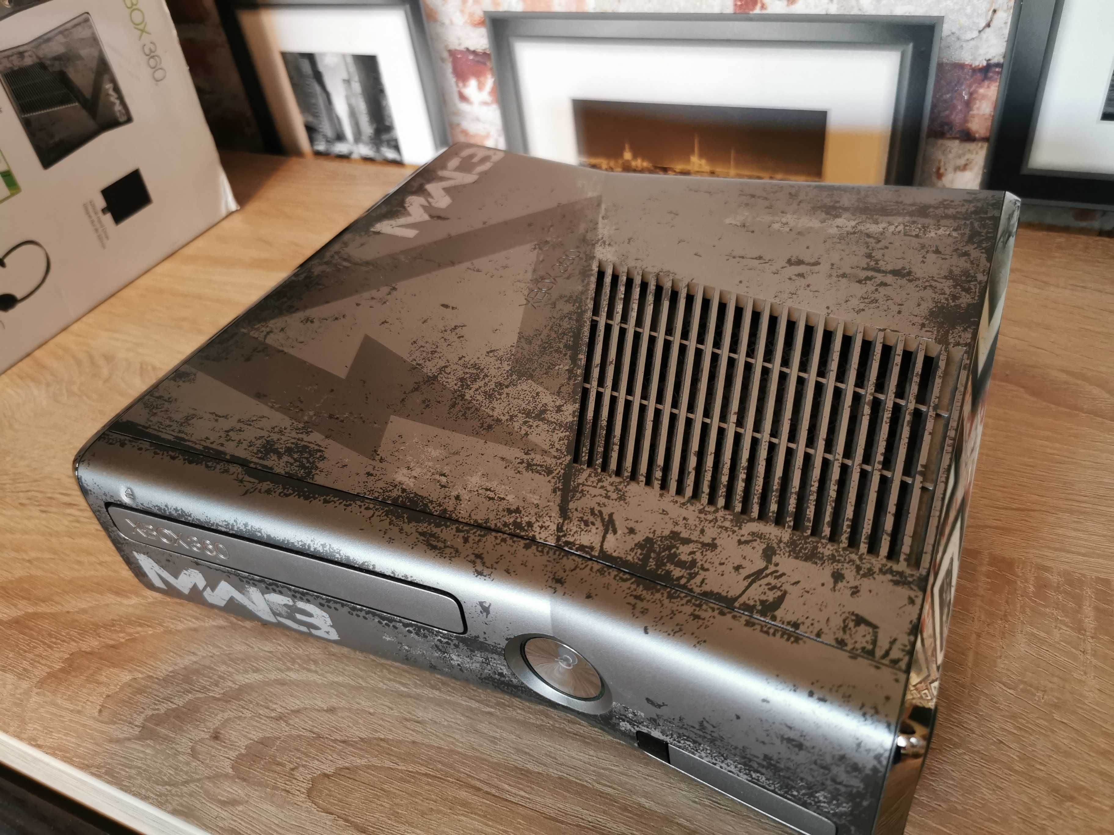 Konsola XBOX 360 Modern Warfare 3 - Limited Edition