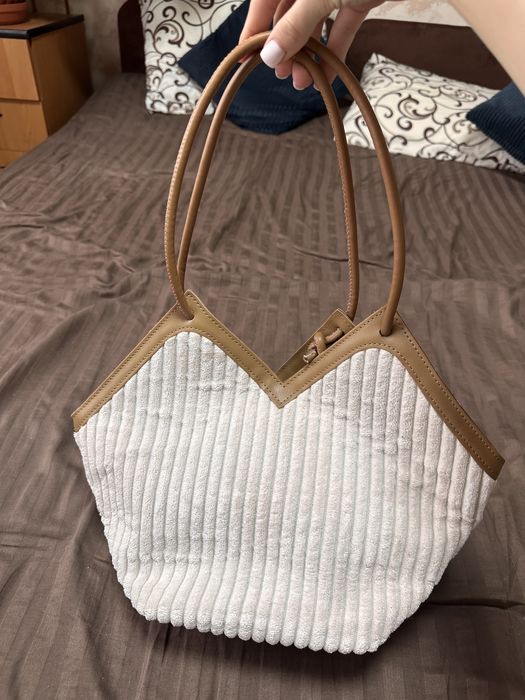 Бежева сумка нова