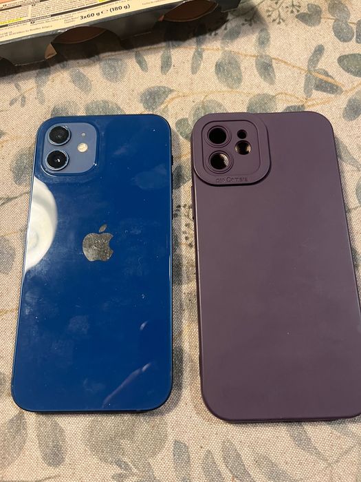 iPhone 12 256GB Azul oferta capa