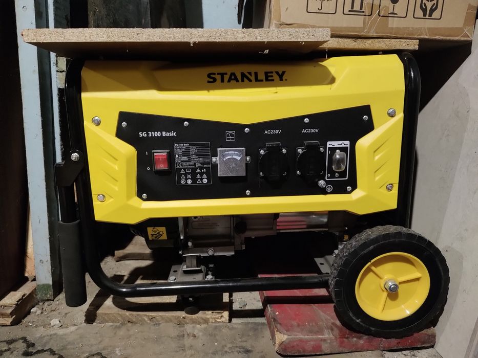 Генератор Stanley SG 3100