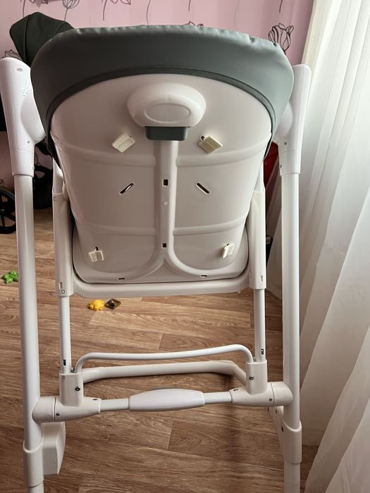 Дитячий стільчик Carello Triumph 3в1