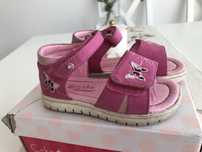 Buty sandały niemowlęce dziewczęce r. 22 Cupcake Deichmann