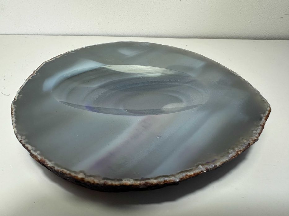 Cinzeiro em ágata, novo.