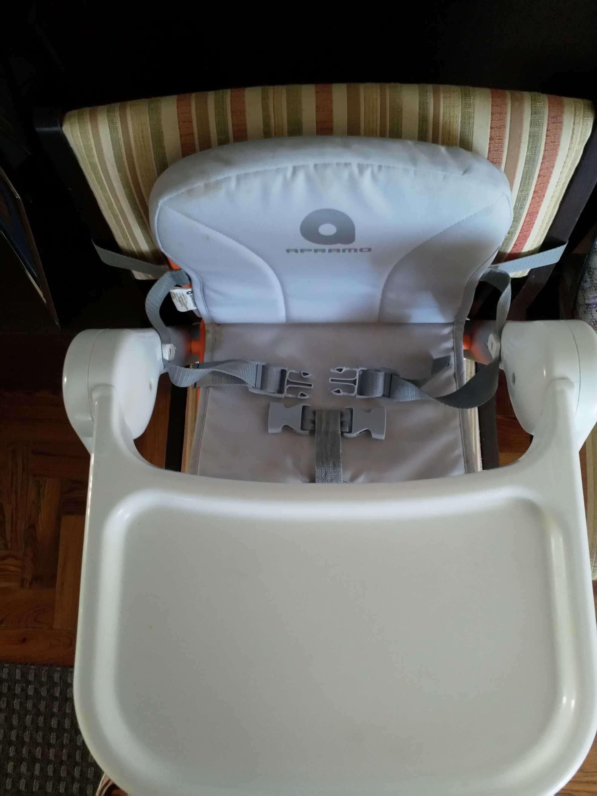 Cadeira de papa, adaptável a qq cadeira - usado