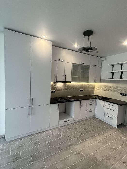 Кухні, шафи, шафи - купе, меблі для прихожої