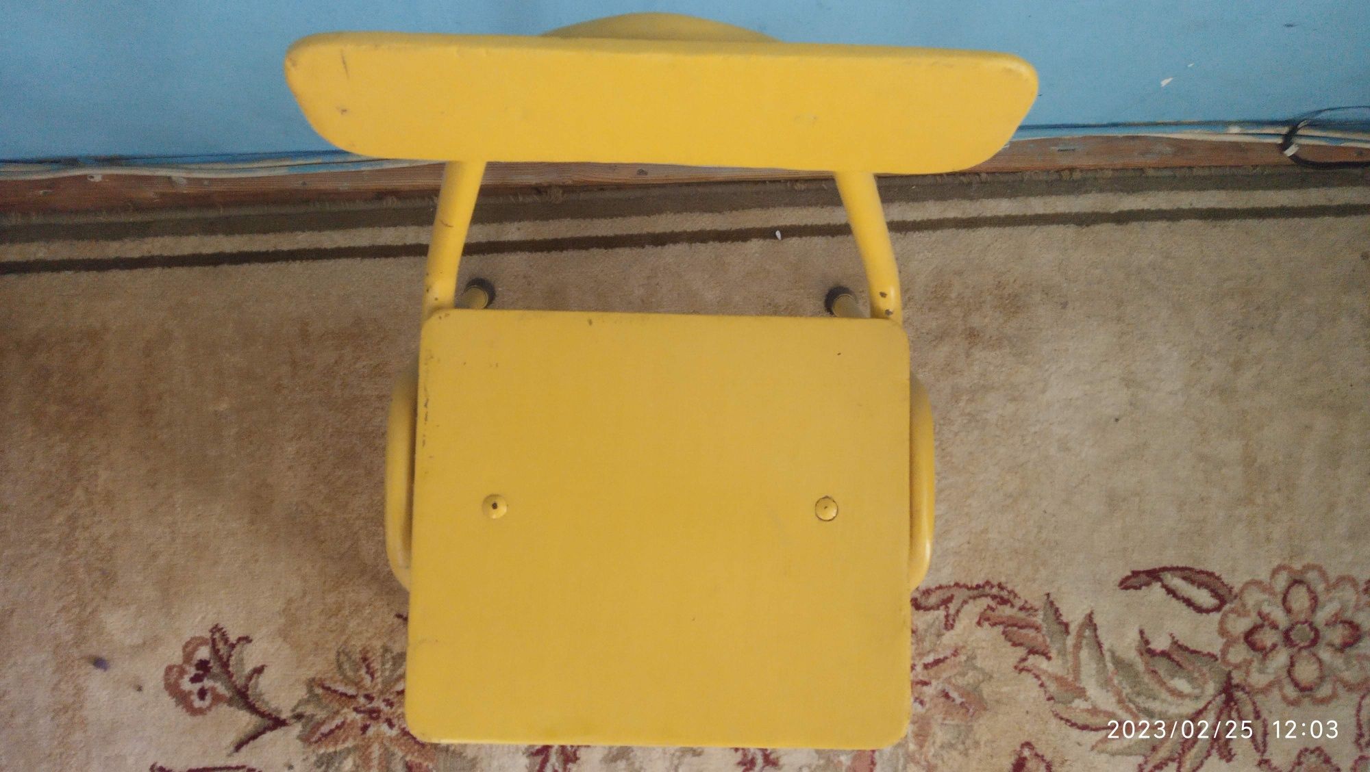 Krzesełko dla dziecka solidne PRL