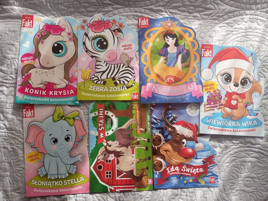 Kolorowanka malowanka naklejki zwierzęta konie świąteczne zestaw