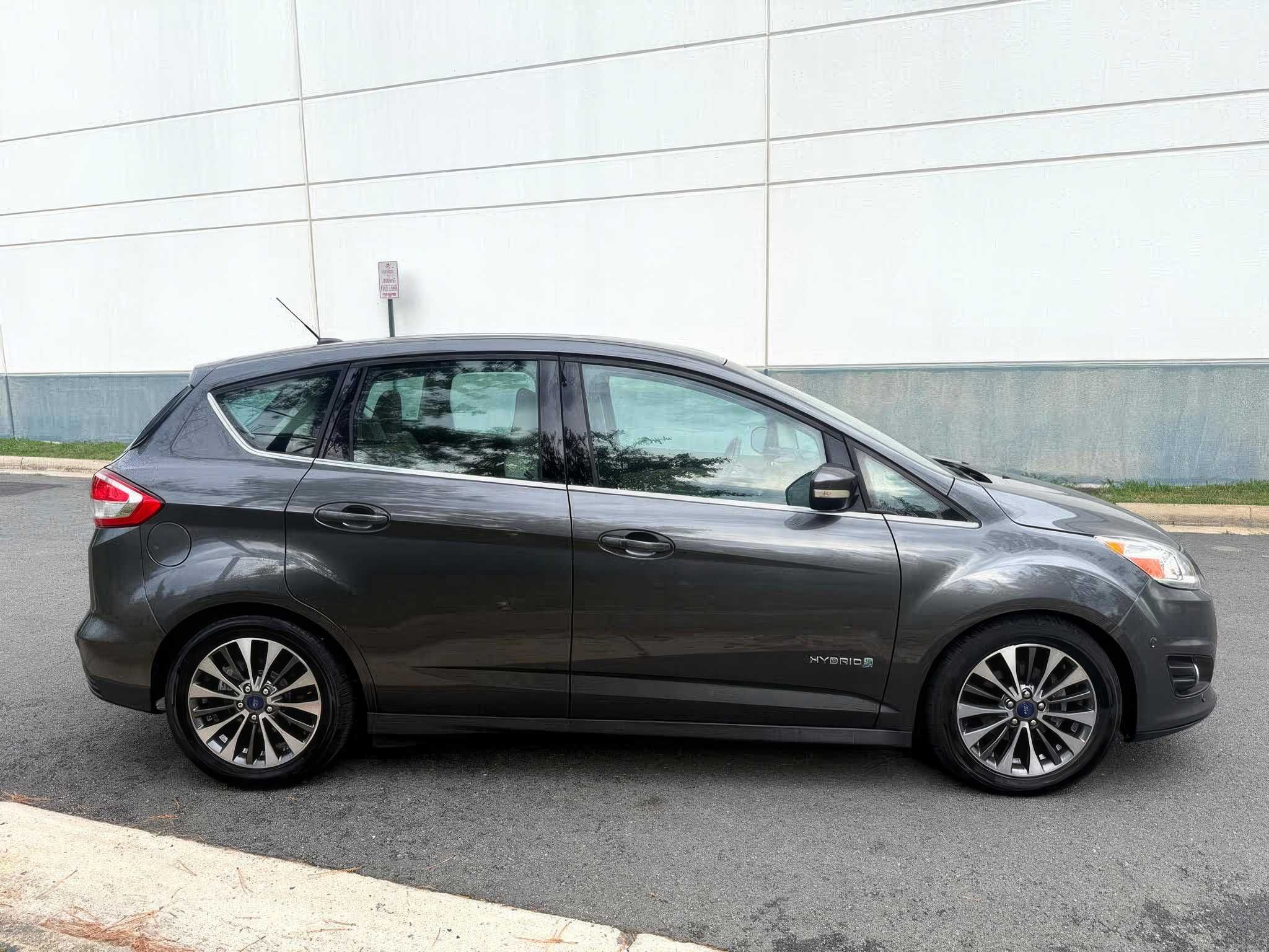2018 Ford C-MAX Hybrid SE