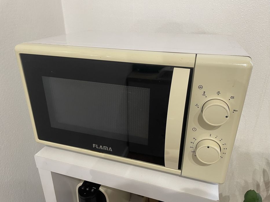 Microondas Usado - Flama
