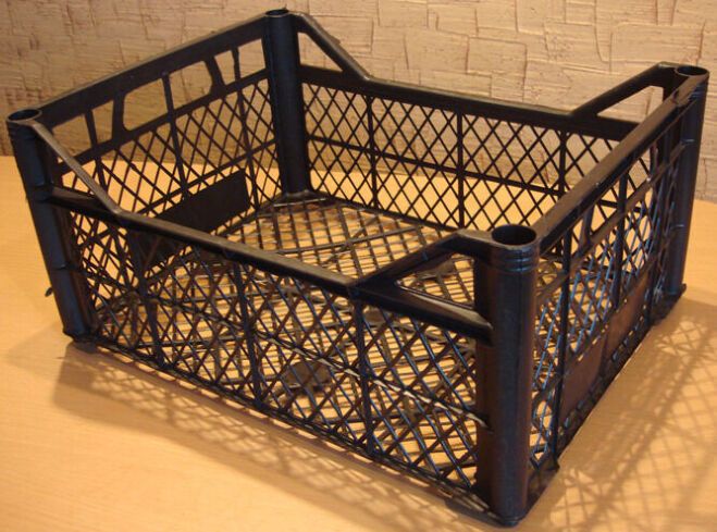 Ящики пластмасові