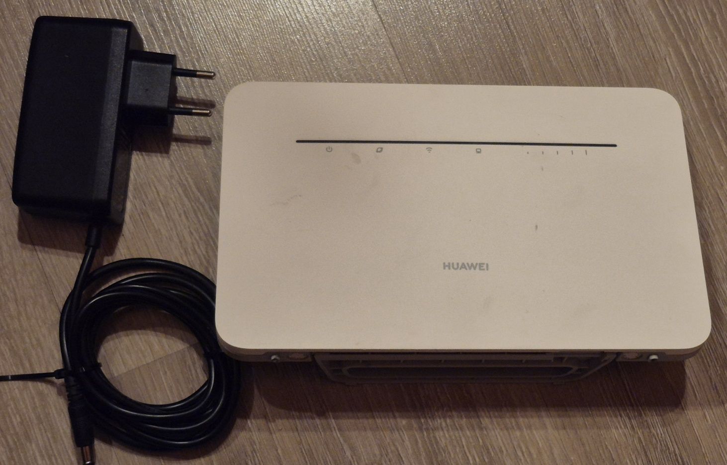 Router Huawei B535-232