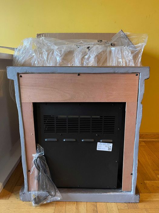 NOWY Kominek elektryczny Klarstein Lienz – elegancja, ciepło i styl