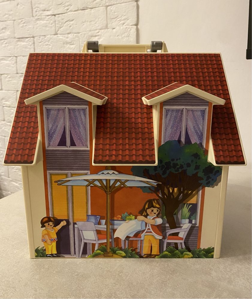 Playmobil Будинок з меблями та ляльками кукольный домик мебель