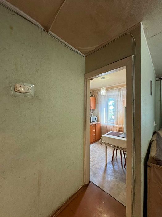 Продам 2 кім.кв. в районі пр. Івана Мазепи