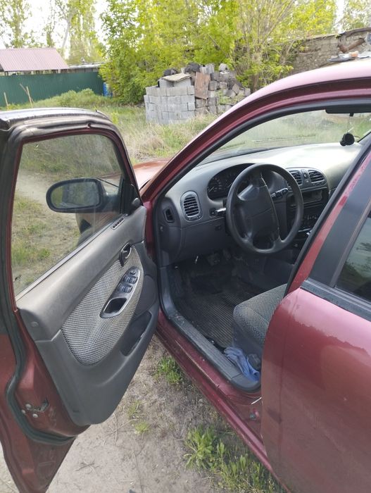 Продаж авто daewoo нубіра.