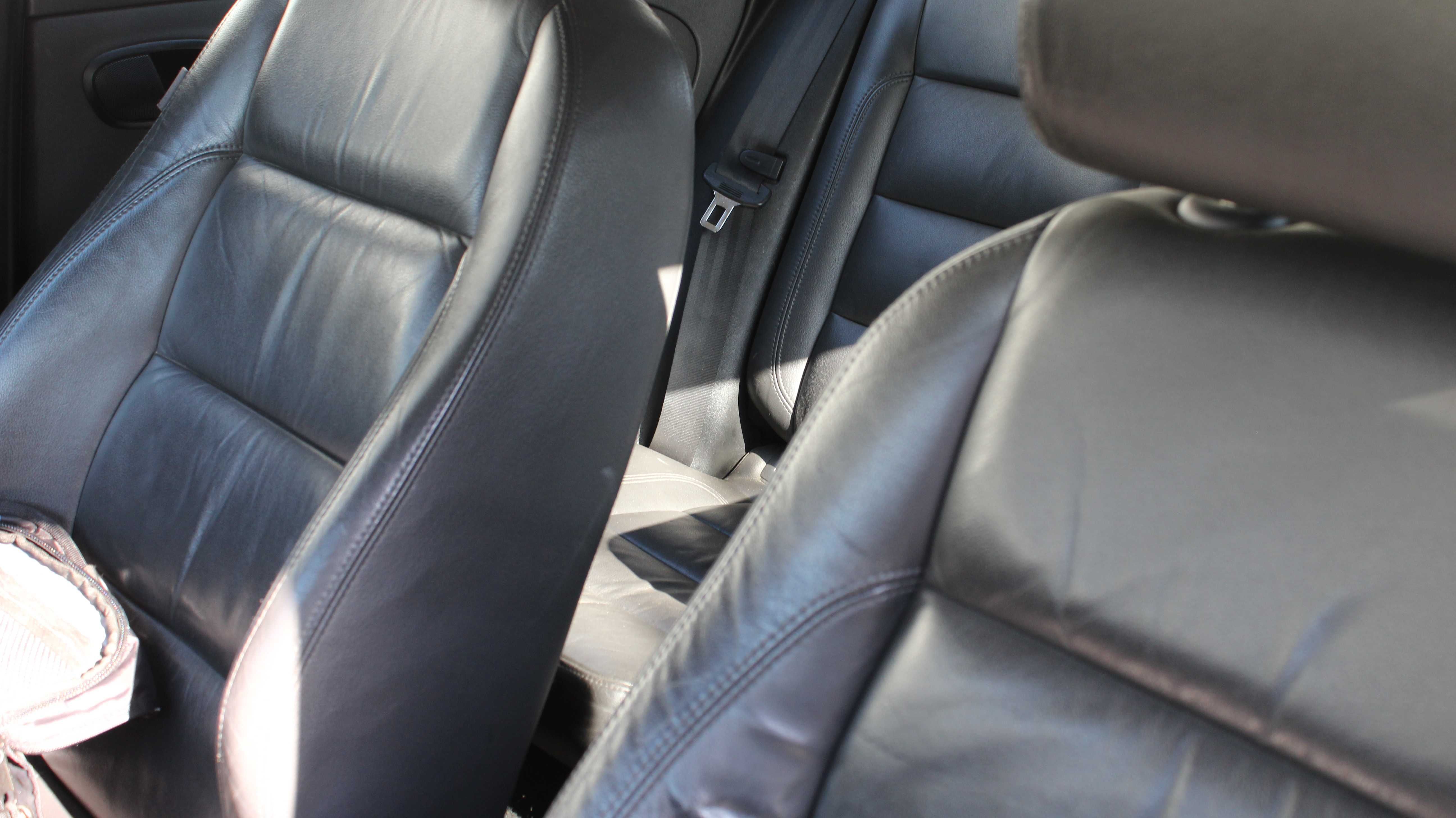Seat LEON 1P polift ms design 12 lat w jedynch rękach
